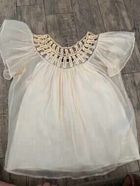 Akiko Blouse Size S Ivory Silk Sheer Crochet Lace Yoke Flutter Sleeve Pullover